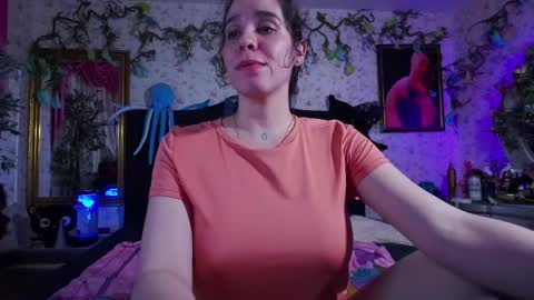Snapshot of elizabeth77_ chatting on 4, 3, 2025 Elizabeth online show from 4, 3, 2025