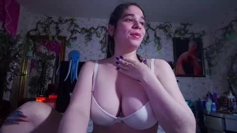 Snapshot of elizabeth77_ chatting on 30, 9, 2025 Elizabeth online show from 30, 9, 2025