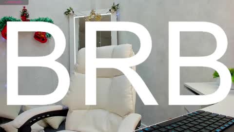 Snapshot of elizabeth_harpper chatting on 28, 12, 2024 Elizabeth online show from 28, 12, 2024