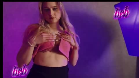 Snapshot of elizabeth_kitty_ chatting on 21, 9, 2025 Lizzy online show from 21, 9, 2025