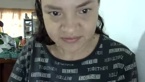 Elizabeth Martinez  online show from 17, 12, 2025