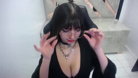 Elizabeth online show from 12, 2, 2026