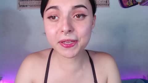 Snapshot of elizabeth_taylorxxx chatting on 21, 12, 2024 Elizabeth Taylor online show from 21, 12, 2024