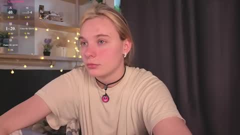 Snapshot of elizabethandersen chatting on 23, 5, 2026 Elizabeth online show from 23, 5, 2026