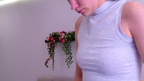 Elizabeth online show from 2, 3, 2025