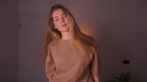 Snapshot of elizabethennals chatting on 20, 9, 2025 Elizabeth online show from 20, 9, 2025