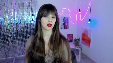 Eliza online show from 7, 2, 2025