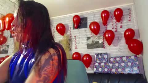 Snapshot of elizatex chatting on 4, 3, 2025 online show from 4, 3, 2025