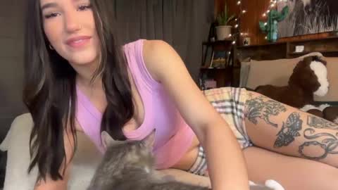 Ella online show from 30, 4, 2026