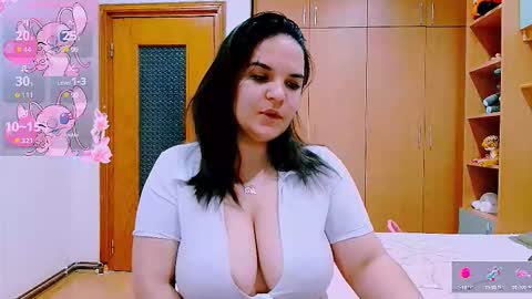 Ella  online show from 13, 10, 2025