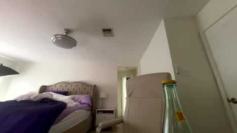 ella_ella_ella_ay online show from 7, 10, 2025