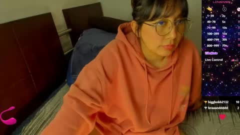 Snapshot of ella_harry chatting on 12, 9, 2025 Ella and Harry online show from 12, 9, 2025