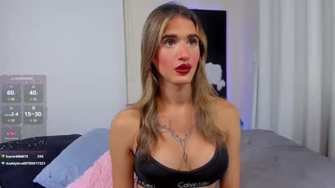 ella_mon online show from 15, 1, 2026