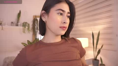 ELLA OWEN online show from 14, 4, 2026