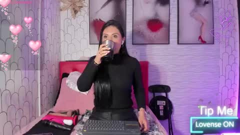 ella rouse online show from 12, 3, 2025