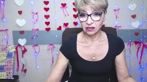 EllaBonito online show from 16, 2, 2025