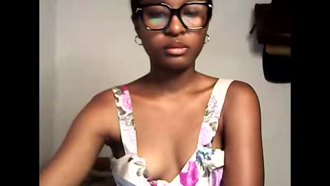 Snapshot of ellah245 chatting on 23, 2, 2026 ellah245 online show from 23, 2, 2026