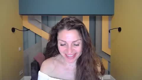 Snapshot of ellalongs chatting on 13, 12, 2024 EllaLongs online show from 13, 12, 2024