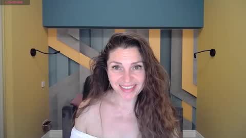 Snapshot of ellalongs chatting on 25, 12, 2024 EllaLongs online show from 25, 12, 2024