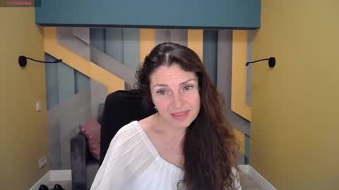 Snapshot of ellalongs chatting on 11, 1, 2025 EllaLongs online show from 11, 1, 2025