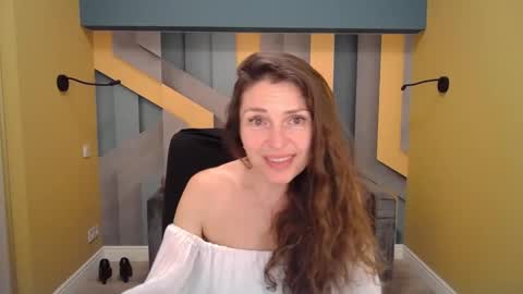 Snapshot of ellalongs chatting on 14, 1, 2025 EllaLongs online show from 14, 1, 2025