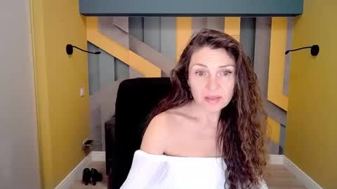 Snapshot of ellalongs chatting on 15, 2, 2025 EllaLongs online show from 15, 2, 2025