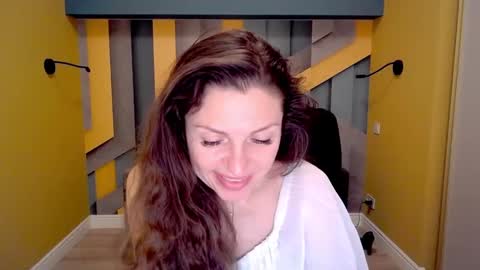 Snapshot of ellalongs chatting on 19, 2, 2025 EllaLongs online show from 19, 2, 2025