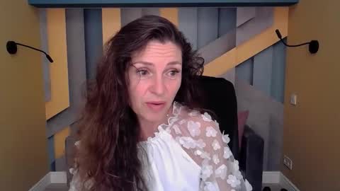 Snapshot of ellalongs chatting on 14, 9, 2025 EllaLongs online show from 14, 9, 2025