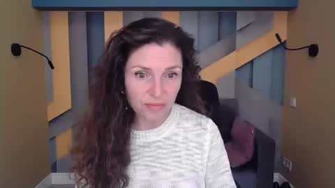 Snapshot of ellalongs chatting on 12, 10, 2025 EllaLongs online show from 12, 10, 2025