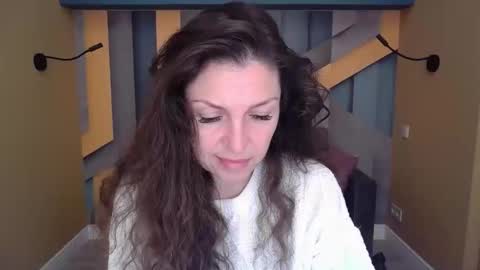 Snapshot of ellalongs chatting on 19, 11, 2025 EllaLongs online show from 19, 11, 2025