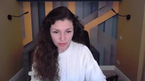 Snapshot of ellalongs chatting on 23, 11, 2025 EllaLongs online show from 23, 11, 2025