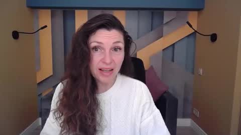 Snapshot of ellalongs chatting on 26, 11, 2025 EllaLongs online show from 26, 11, 2025