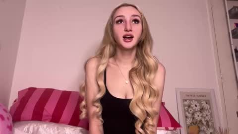 ellamcdaniel online show from 2, 5, 2026