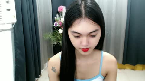 Snapshot of ellamiller69 chatting on 7, 7, 2026 ELLA online show from 7, 7, 2026