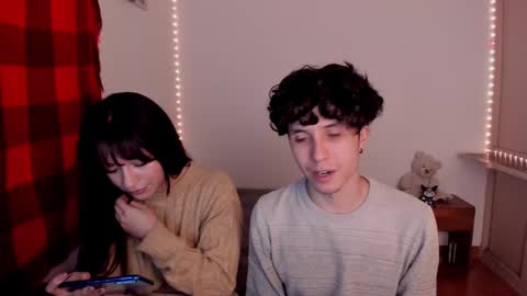 Snapshot of ellancain chatting on 26, 1, 2025 Ella and Cain online show from 26, 1, 2025