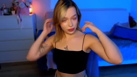 Ella online show from 14, 11, 2025