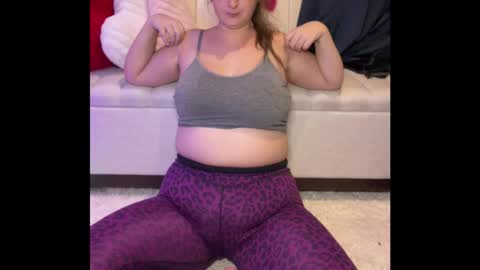 Snapshot of ellemermaid chatting on 9, 2, 2026 elle online show from 9, 2, 2026