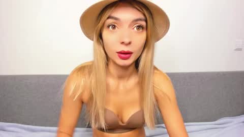 ellen_flow online show from 28, 2, 2025