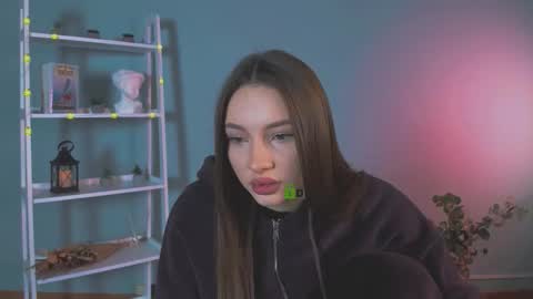 Snapshot of ellen_haze chatting on 15, 12, 2025 ellen_haze online show from 15, 12, 2025