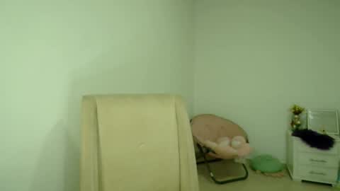 princess online show from 2, 1, 2025