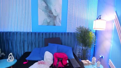 Ellie Taylor online show from 27, 2, 2025