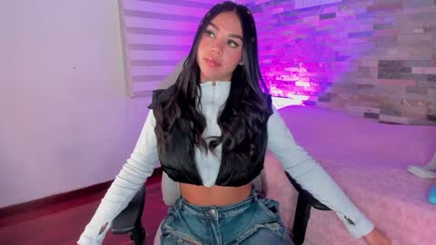 Ellie online show from 5, 12, 2024
