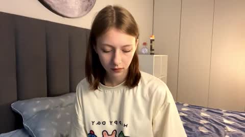 Snapshot of ellie_hollow chatting on 23, 9, 2025 Ellie online show from 23, 9, 2025