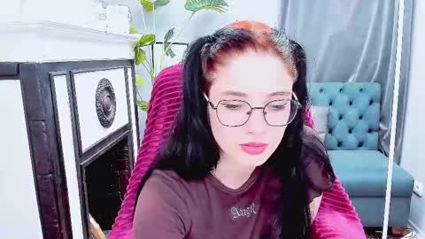 ellie_magic online show from 1, 3, 2025
