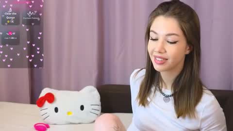 Snapshot of ellie_miller_ chatting on 1, 10, 2025 ellie online show from 1, 10, 2025