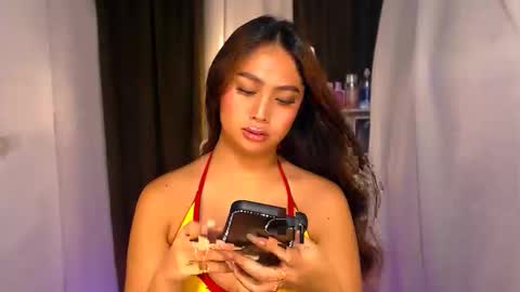 ellie online show from 25, 4, 2026