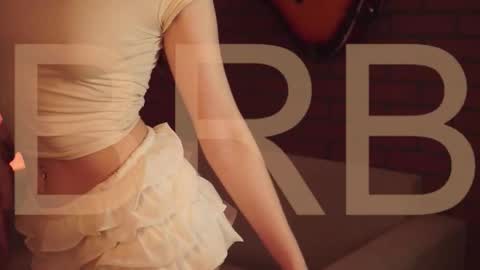 elliecutes online show from 7, 10, 2025