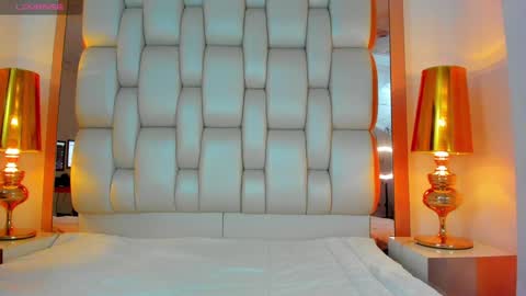 E L L I O T    V E L E Z online show from 14, 1, 2025