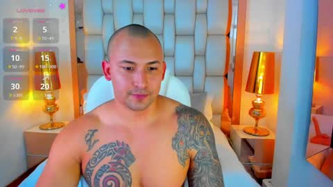 E L L I O T    V E L E Z online show from 31, 3, 2026