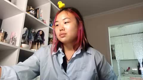 Snapshot of ellisestler chatting on 6, 8, 2026 Milana online show from 6, 8, 2026